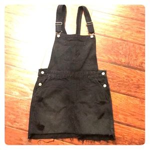 Medium Hollister black overall skirt